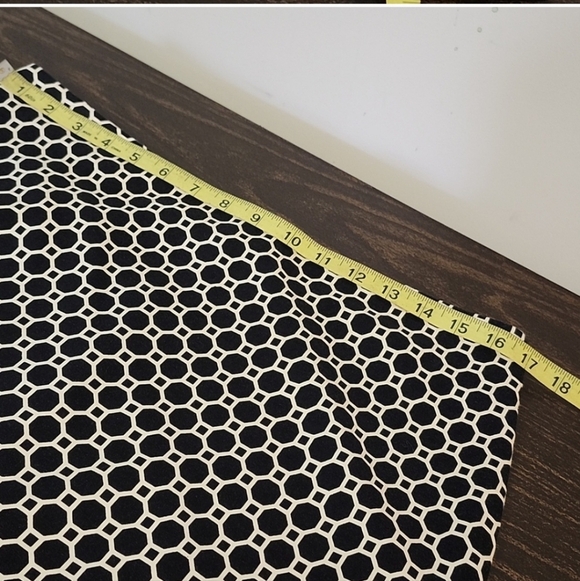 J. Mclaughlin Bees Nest Embroidered Pencil Skirt Womens 10 Career Office Strechy - Picture 5 of 7